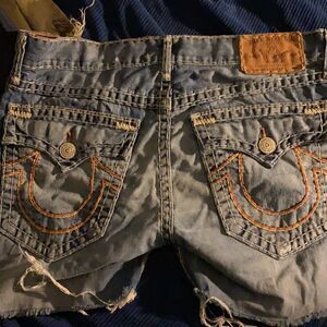 Stylish jean shorts